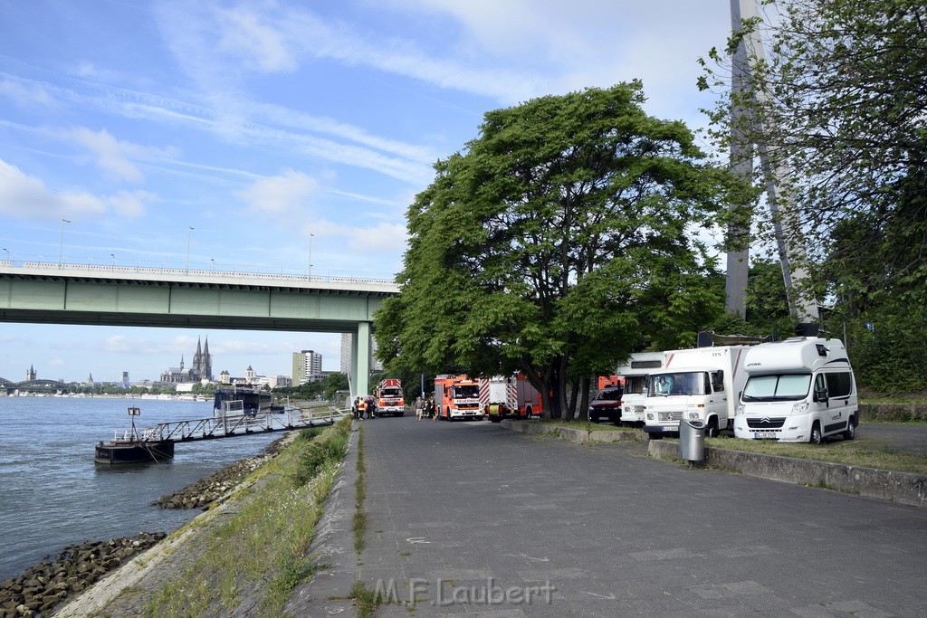 Schiff 1 Koeln in Hoehe der Koelner Zoobruecke P128.JPG - Miklos Laubert